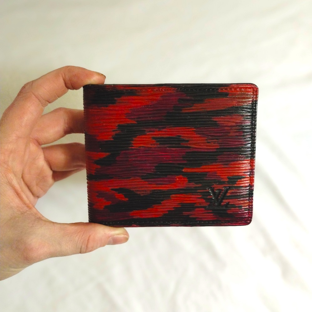 Preloved Lmtd Edition LOUIS VUITTON Wallet Black BiFold Camo Red & Black #6/10 - Picture 2 of 5